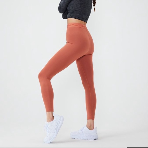 NWT Outdoor Voices Smooth 7/8 legging - Picture 5 of 7
